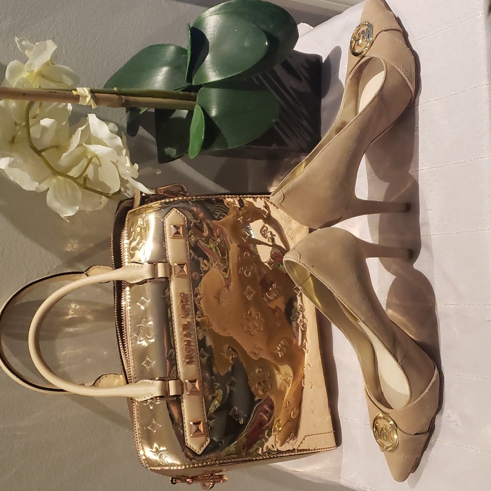 ❣️💫MARK DOWN 💫❣️ Nude Michael Kors heel shoes - Picture 4 of 12
